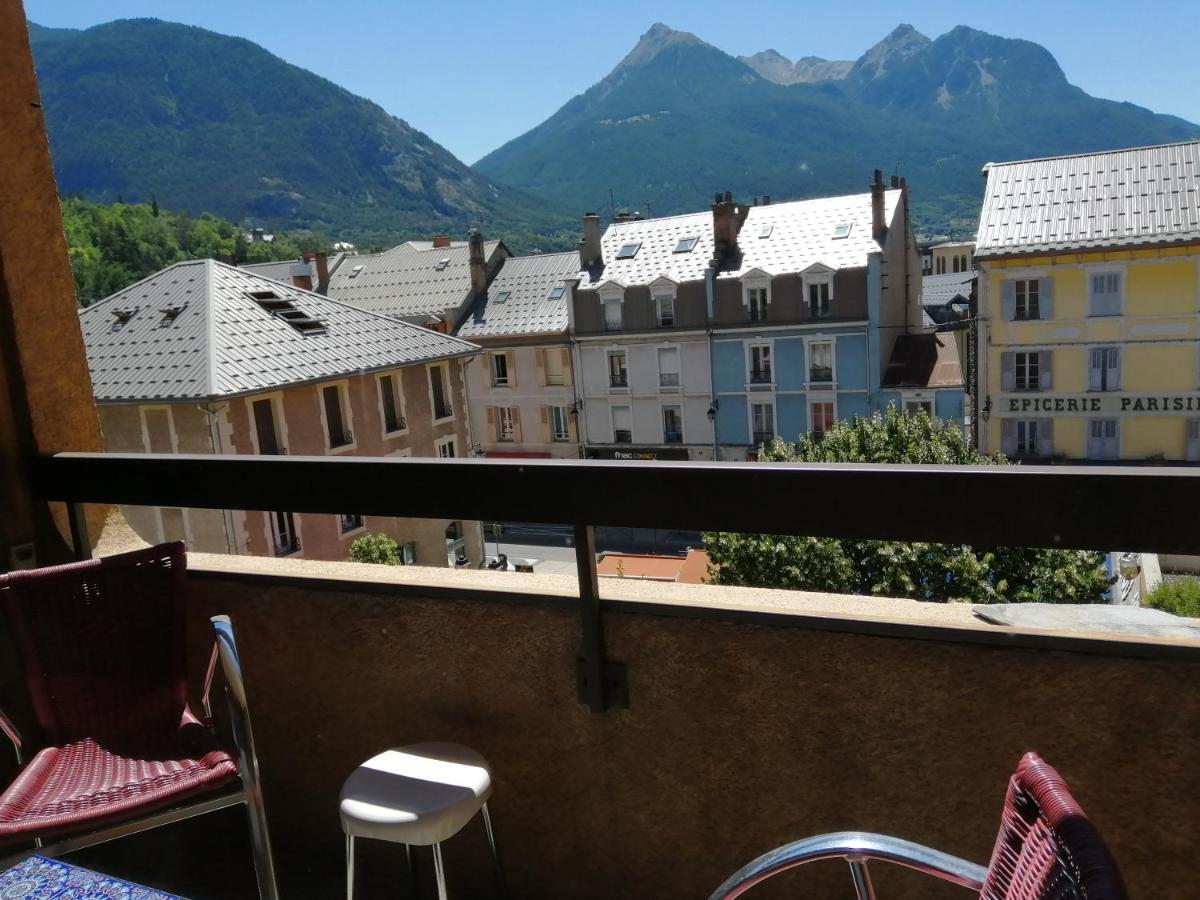 Appartement 4 Personnes A 500M Des Telecabines Briancon  Ngoại thất bức ảnh